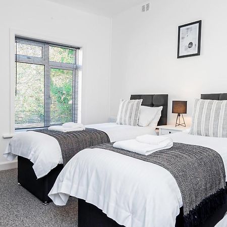 City Centre 3 Bed 8 Guest Parking Near Mayflower Southampton Exterior photo