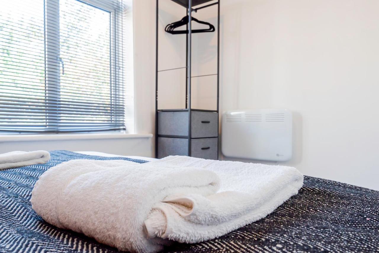 City Centre 3 Bed 8 Guest Parking Near Mayflower Southampton Exterior photo